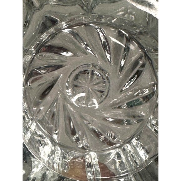 Salt Cellars /Tealight Holders Set of 4 Thick Clear Glass Wedding Shower Display - Picture 4 of 10